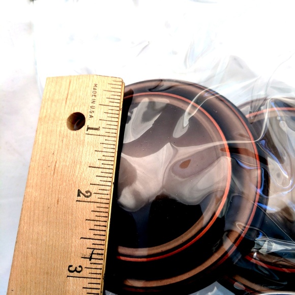 Levolor Medallion Drapery Holdbacks Oil Rub Bronze - Picture 2 of 6